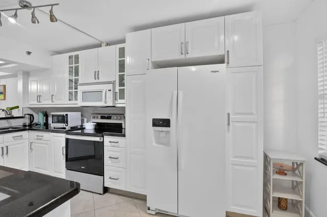 2-bedroom home at 23344 CAROLWOOD Lane #505, Boca Raton