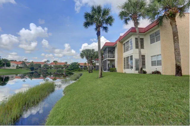 1-bedroom home at 188 Lake Evelyn Drive, West Palm Beach