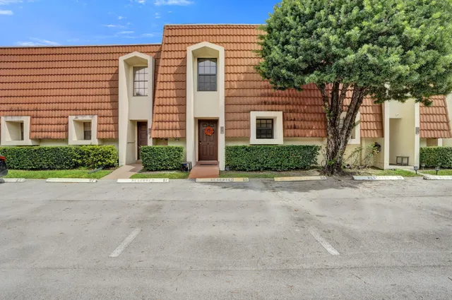 2-bedroom home at 178 NW 115th Terrace, Plantation
