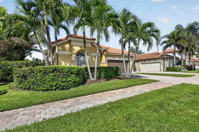 4-bedroom home at 8085 SAW PALMETTO Lane, Boynton Beach