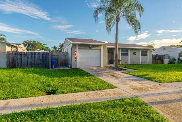 3-bedroom home at 6911 SW 1ST Court, Margate
