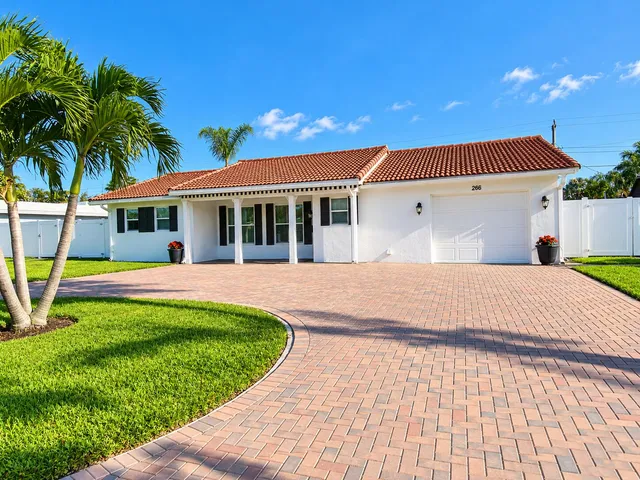 3-bedroom rental at 266 SW 12TH Street, Boca Raton