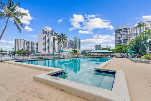 1-bedroom rental at 800 PARKVIEW Drive #317, Hallandale Beach