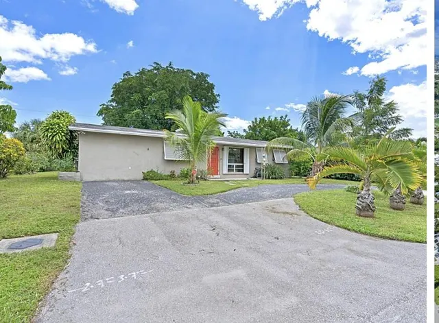 3-bedroom rental at 4020 NE 18TH Avenue, Pompano Beach