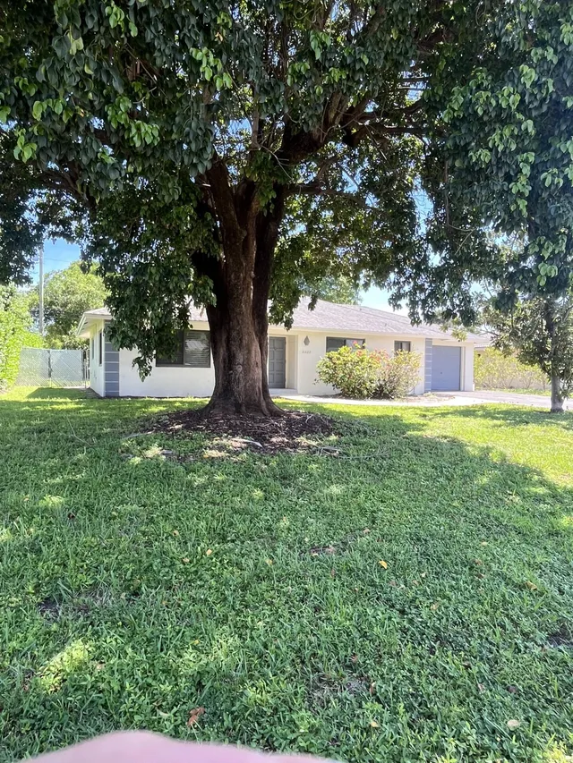 3-bedroom rental at 2222 NW 3rd Avenue, Boca Raton