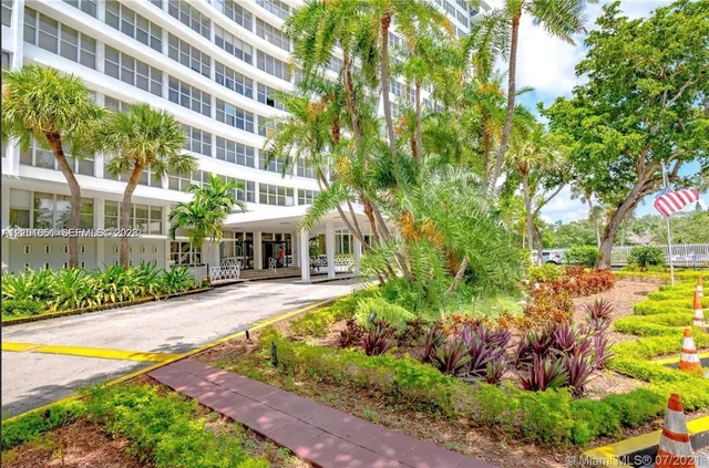 2-bedroom home at 7441 Wayne Avenue #7I, Miami Beach