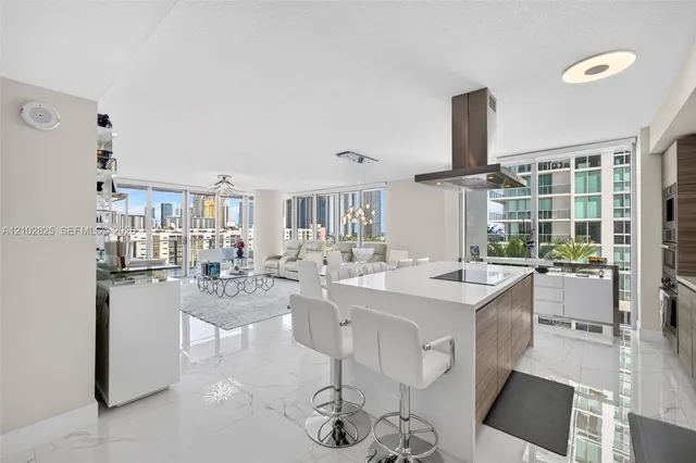 3-bedroom home at 330 Sunny Isles Boulevard #5-807, Sunny Isles Beach