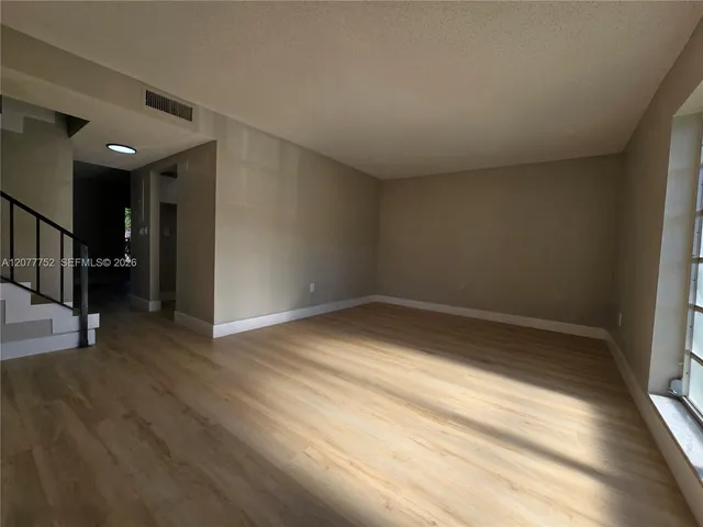 3-bedroom rental at 17120 SW 94th Avenue #404, Palmetto Bay