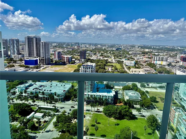 1-bedroom rental at 1800 N Bayshore Drive #3908, Miami