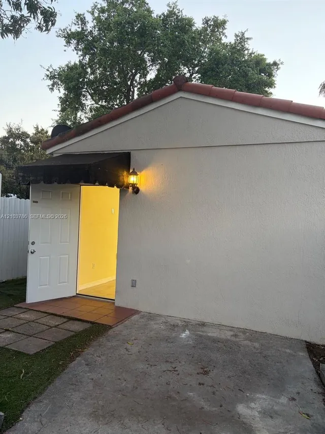 2-bedroom rental at 54 SW 62nd Court #2, Miami