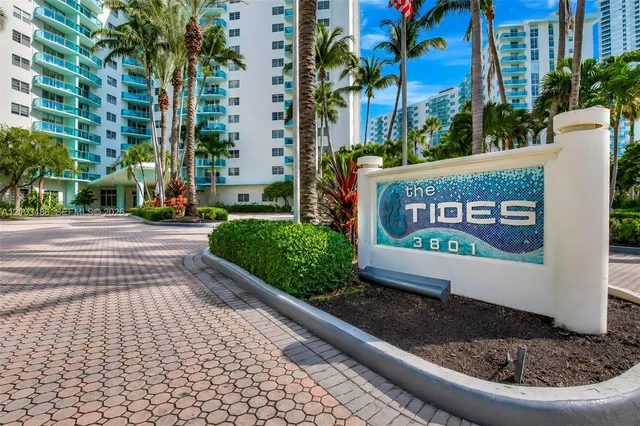 1-bedroom rental at 3801 S Ocean Drive #8J, Hollywood