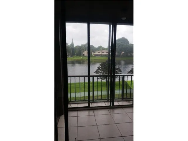 2-bedroom home at 3730 Inverrary Drive #2X, Lauderhill