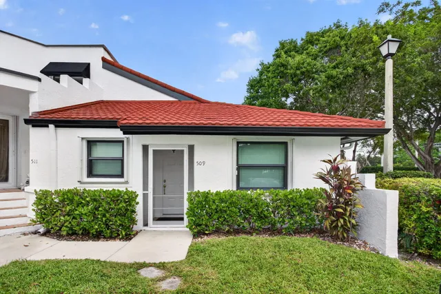 2-bedroom home at 509 NW 36th Avenue, Deerfield Beach