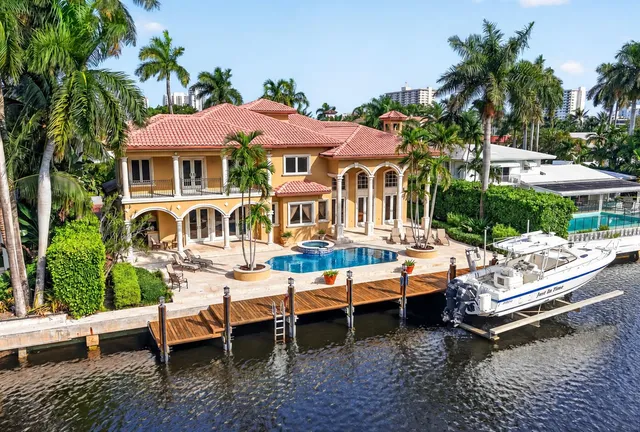 7-bedroom home at 67 ROYAL PALM Drive, Fort Lauderdale