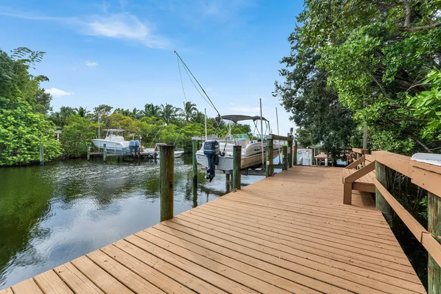 3-bedroom home at 949 Laurel Road, North Palm Beach