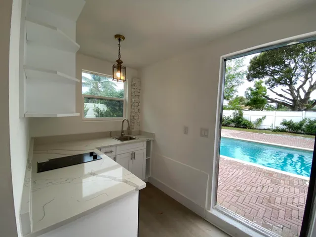 7-bedroom rental at 330 CYPRESS Drive #C, Lake Park