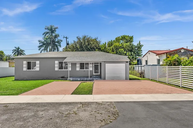 4-bedroom rental at 1510 NW 93RD Street, Miami