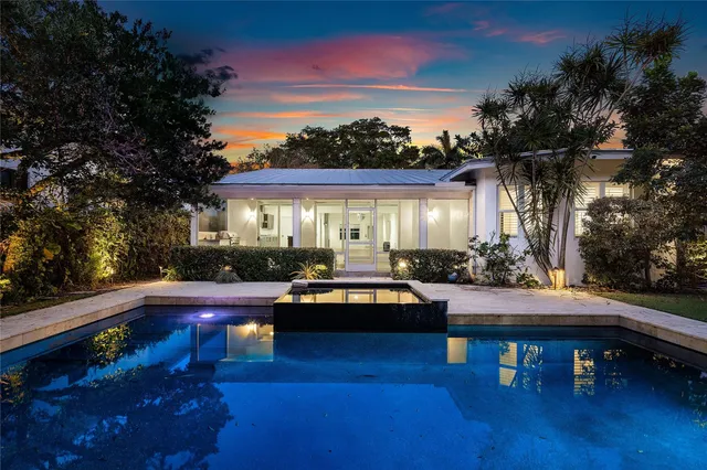3-bedroom rental at 521 NE 8th Avenue, Fort Lauderdale
