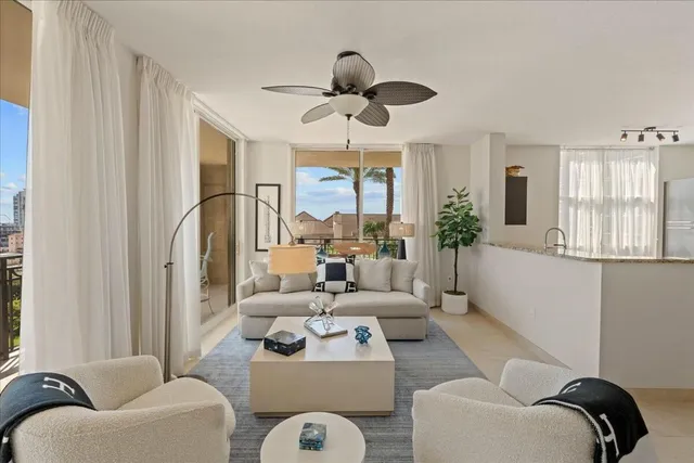 3-bedroom rental at 550 Okeechobee Boulevard #1001, West Palm Beach