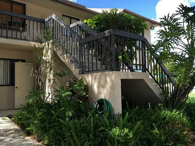 2-bedroom rental at 21955 TIDEWATER Terrace #208, Boca Raton
