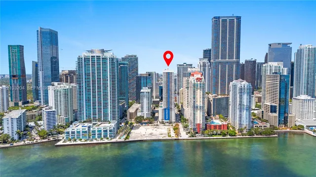 1-bedroom home at 1200 Brickell Bay Drive #PH 4218, Miami