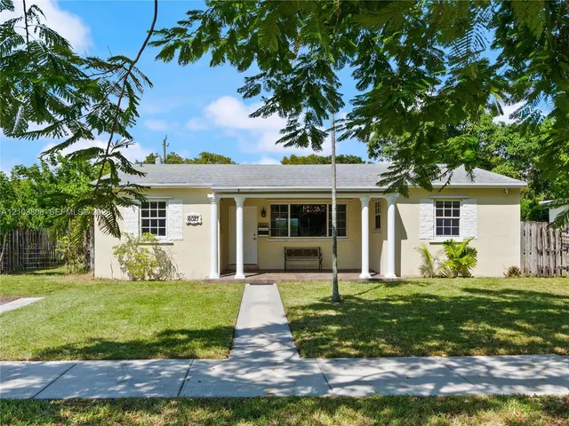 3-bedroom home at 6027 SW 15th Street, West Miami