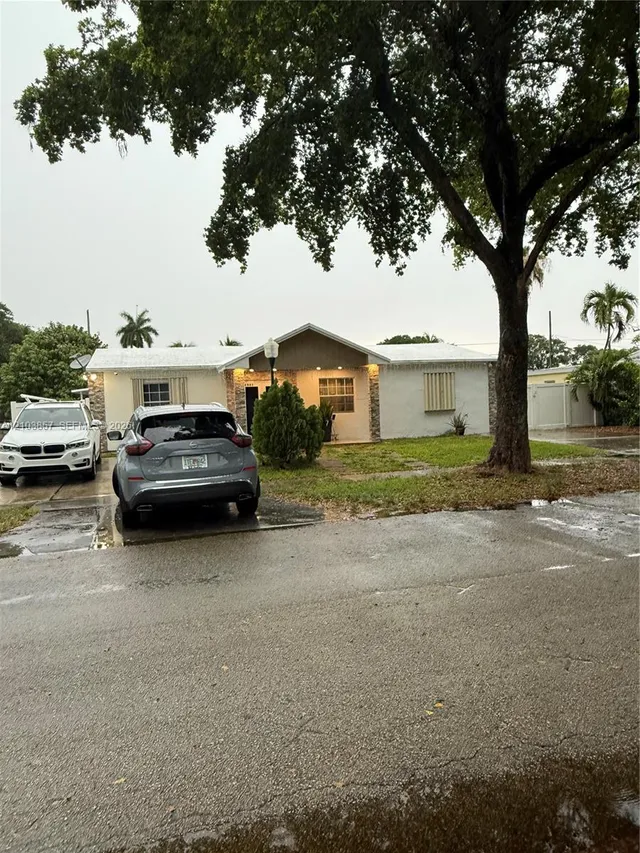 4-bedroom home at 1031 NE 142nd Street, North Miami