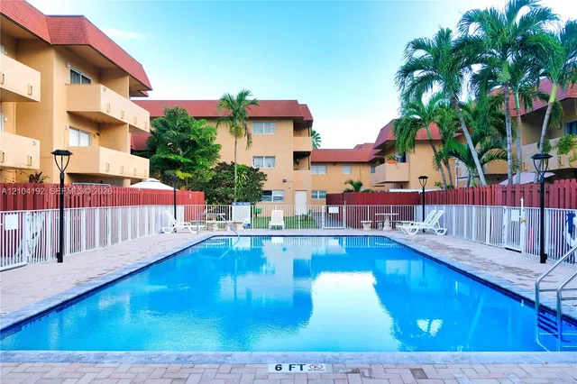 2-bedroom rental at 9962 SW 88th Street #722-7, Miami