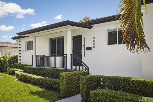 3-bedroom rental at 8000 SW 19th Street, Miami