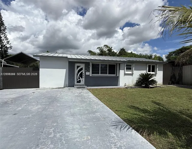 3-bedroom rental at 17255 SW 302nd Street #17255, Homestead