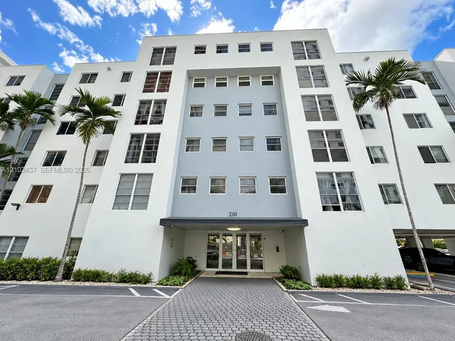 2-bedroom rental at 210 SW 11th Street #208, Miami