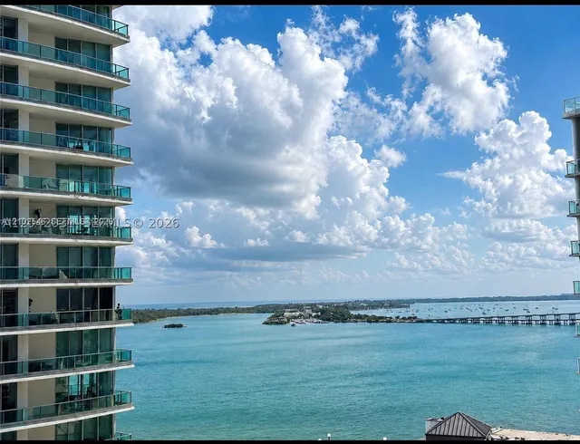 1-bedroom rental at 1300 Brickell Bay Drive #2307, Miami