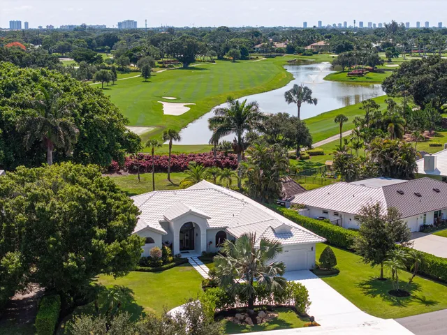 4-bedroom rental at 10720 Ave Of The PGA, Palm Beach Gardens