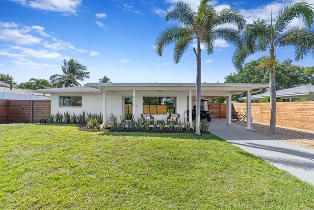2-bedroom rental at 918 SE 3RD Avenue, Delray Beach