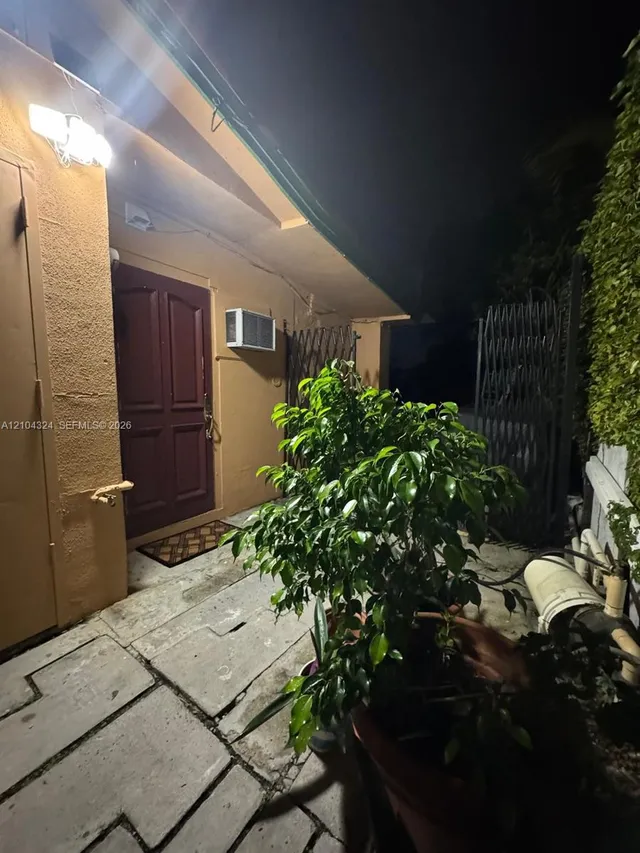 1-bedroom rental at 89xx SW 83rd Street #1, Miami