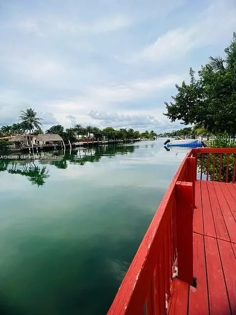 1-bedroom rental at 1935 Calais Drive #107, Miami Beach