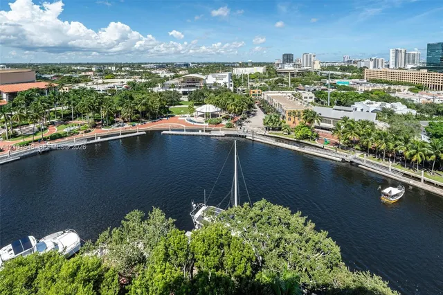 2-bedroom rental at 401 SW 4th Avenue #1407, Fort Lauderdale