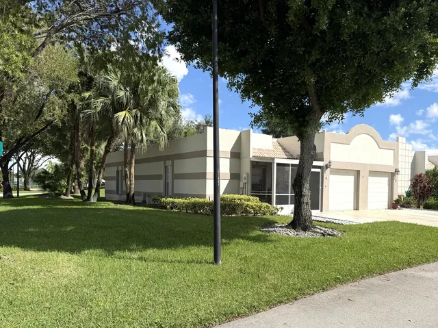 2-bedroom home at 18870 Stewart Circle #4, Boca Raton