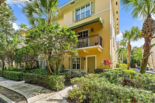 3-bedroom home at 163 APALACHEE Lane, Jupiter