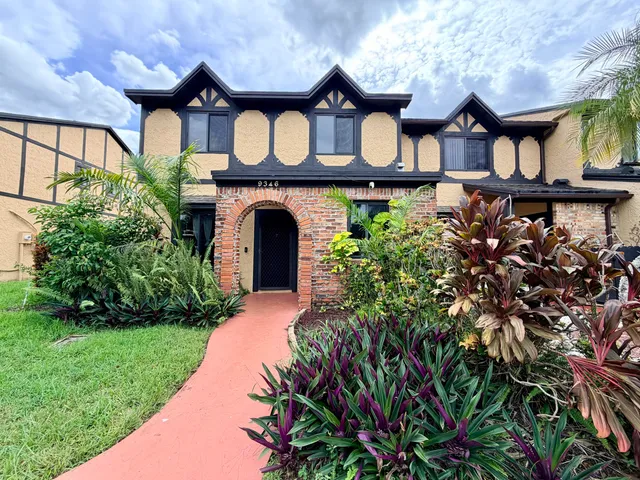 3-bedroom rental at 9346 NW 49TH Place, Sunrise