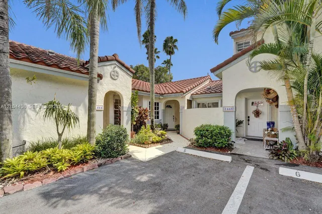 3-bedroom home at 1446 Springside Drive, Weston