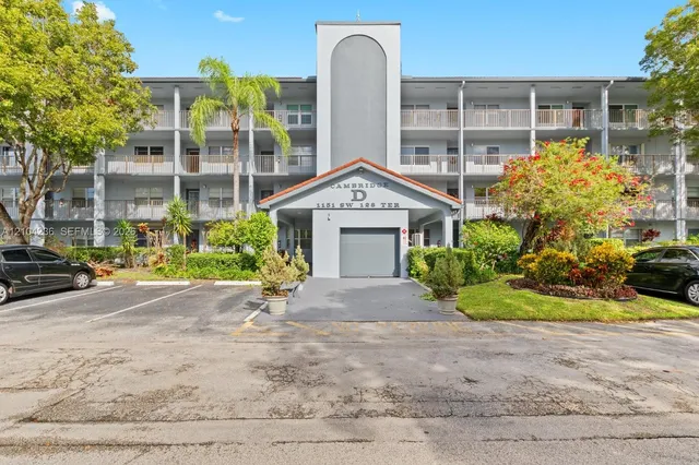 2-bedroom home at 1151 SW 128th Terrace #103D, Pembroke Pines