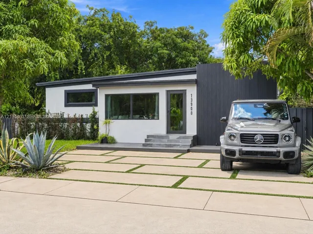 4-bedroom home at 13900 NE 16th Court, North Miami