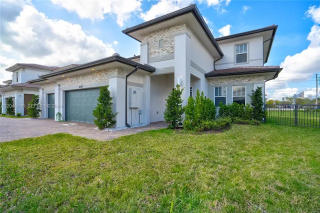 5-bedroom home at 4367 SW 123 Lane, Davie