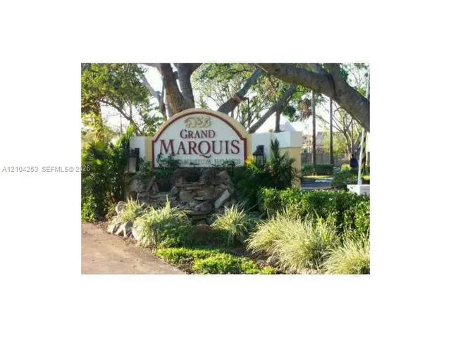 2-bedroom home at 10121 W Sunrise Boulevard #206, Plantation