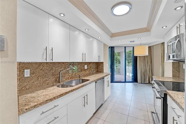 2-bedroom rental at 2000 Towerside Terrace #301, Miami