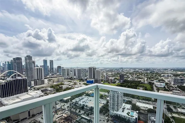 2-bedroom rental at 1900 N Bayshore Drive #4211, Miami