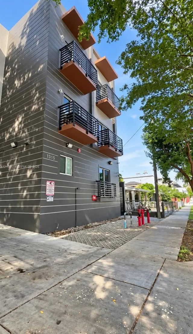 2-bedroom rental at 1315 NW 1st Street #301, Miami