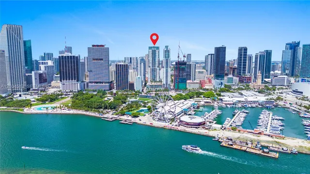 1-bedroom rental at 253 NE 2nd Street #424, Miami