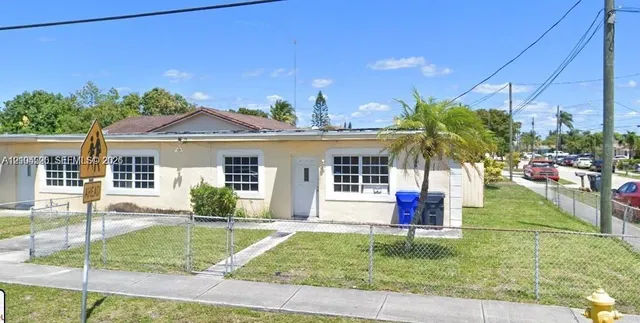 3-bedroom rental at 4351 SW 24th Street #1-3, West Park